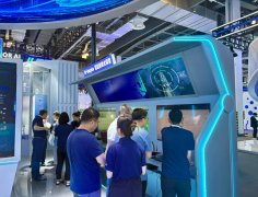 <strong>合两边手艺劣势和</strong>