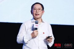 一个数智员工和人类员工相连系的人机协做群、